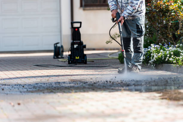 Best Deck Pressure Washing  in Mastic, NY
